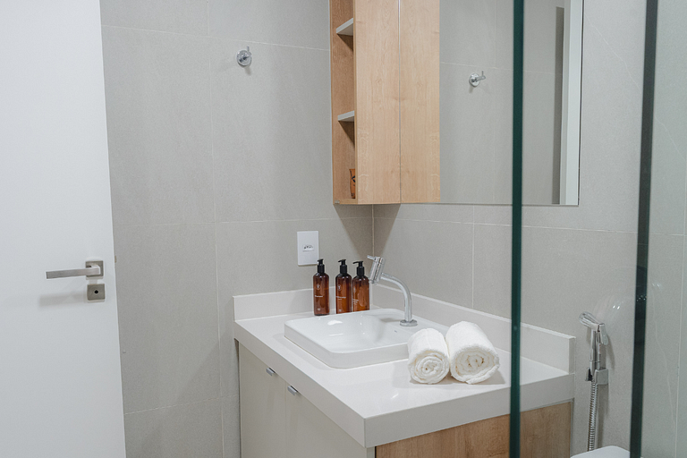 Apartamento Completo com Conforto by Sintta