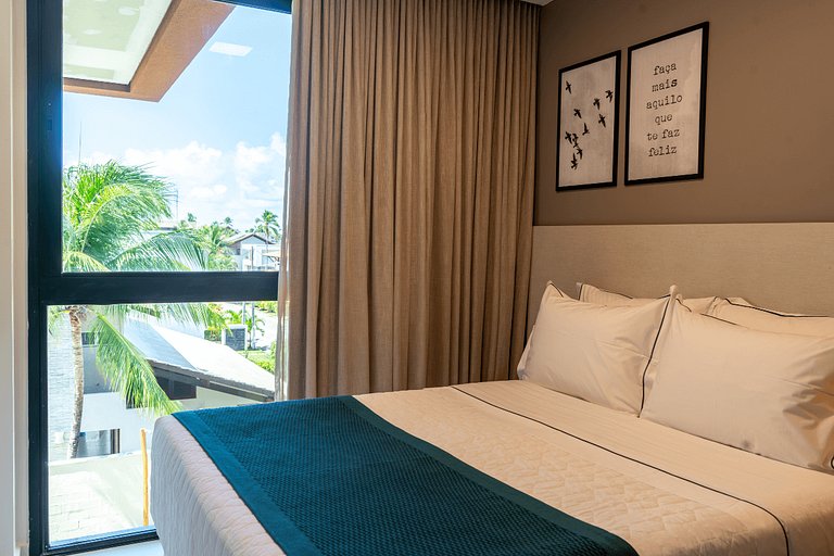 Flat pé na areia em muro alto by Sintta