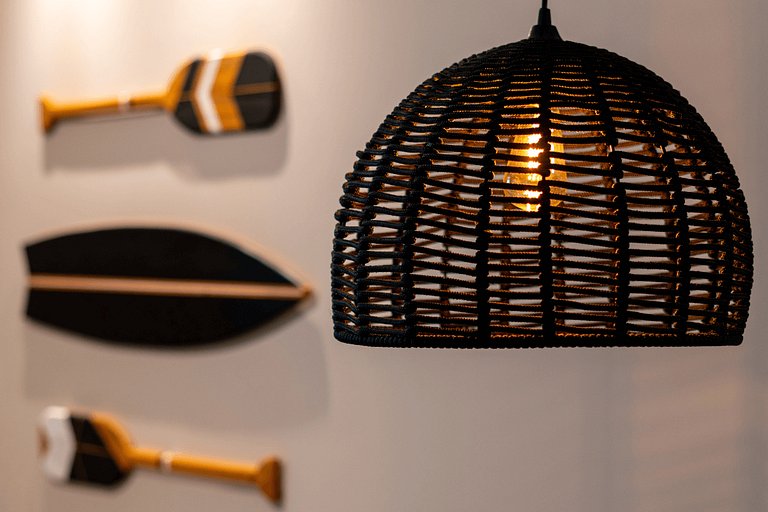 Flat pé na areia em muro alto by Sintta