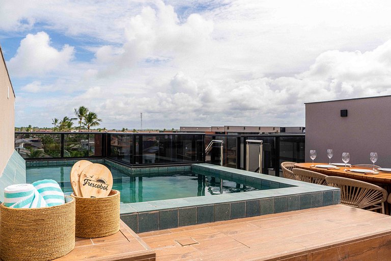 Viva Muro Alto com piscina privativa by Sintta