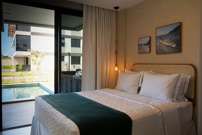Muro Alto luxo com piscina privativa by Sintta