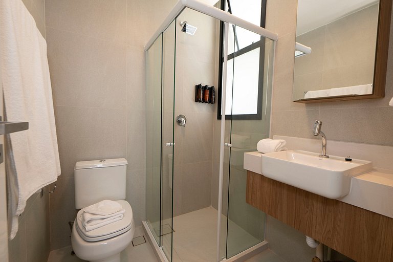 Cobertura de luxo com piscina, Muro Alto by Sintta