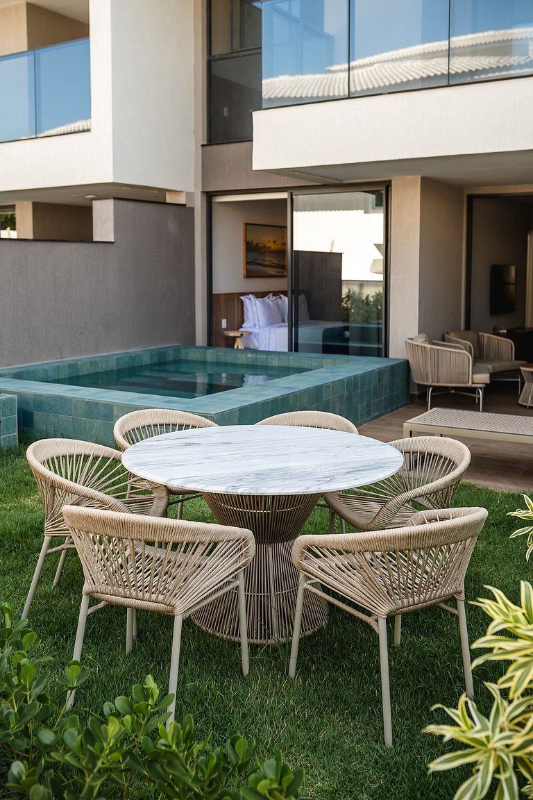 Flat com Piscina Exclusiva em Muro Alto, By Sintta